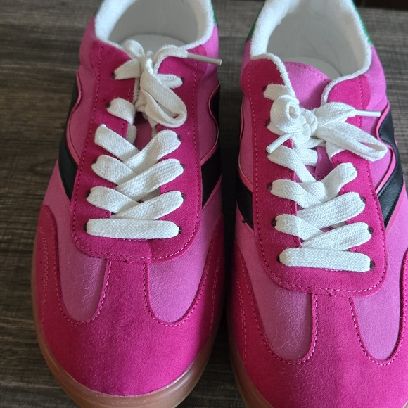 Steve Madden Pink and Green Sneakers - Picture 2 of 3